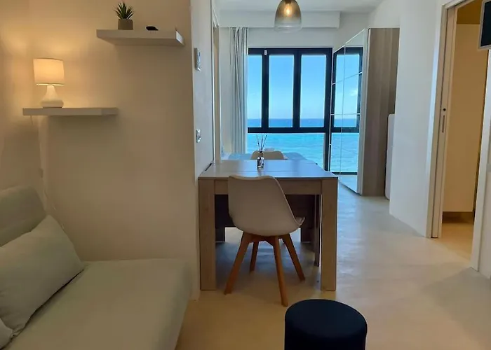 Ad Appena 50 Metri Dal Mare! Trapani